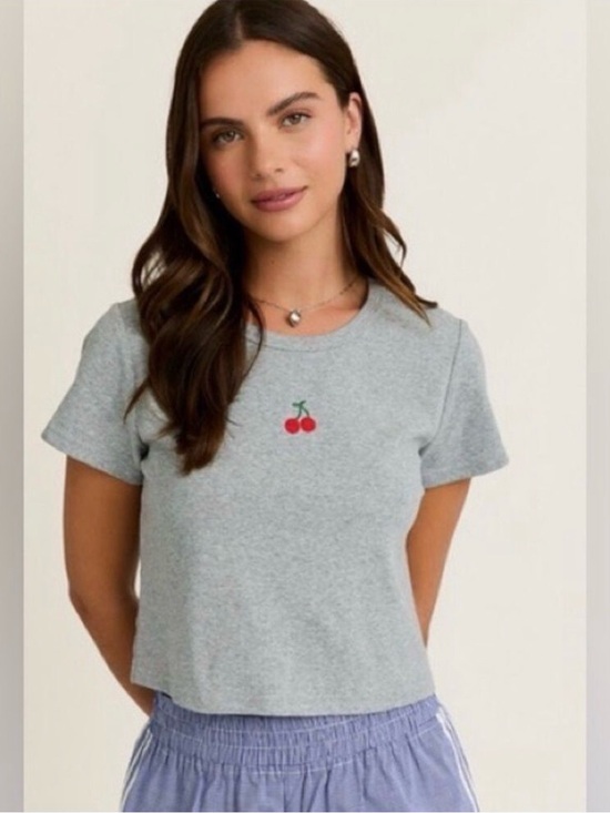 aerie Tops - aerie Gray Tee with Red Cherry Graphic - Women's Short Sleeve size XXL